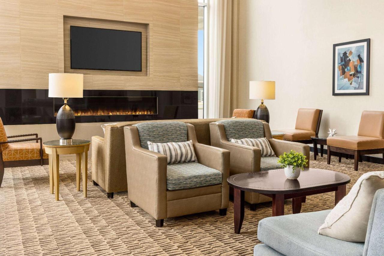 Wyndham Hotel Avon