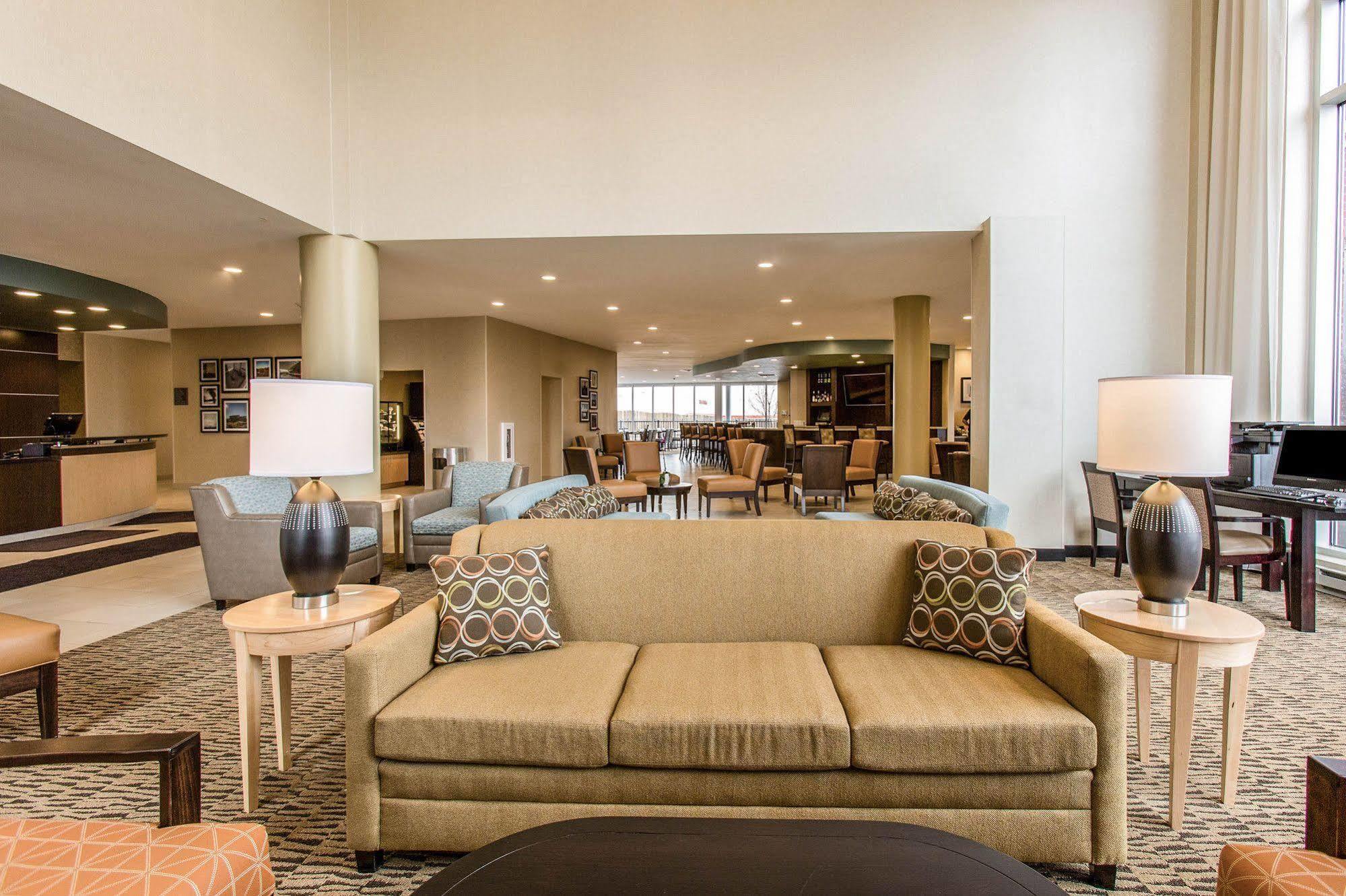Wyndham Hotel 4*